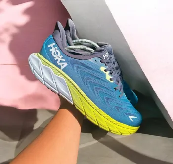 Brugt Hoka Arahi 6 Running Shoes
