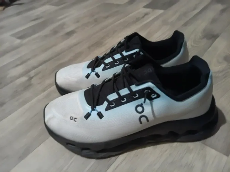 Käytetty On Running Shoes bike — kuva 3 / 3