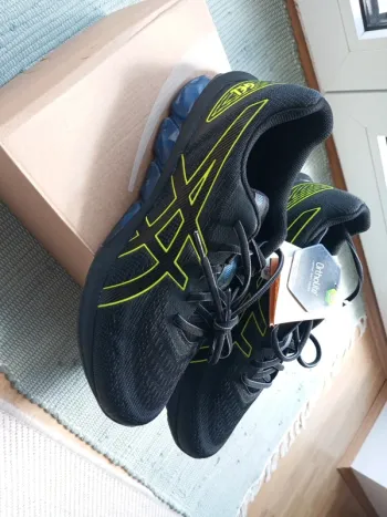 Używany Asics Gel-Quantum 180 bike — zdjęcie 3 z 9