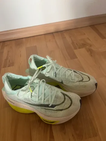 Używany Nike Alphafly bike — zdjęcie 2 z 3