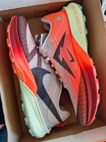 Tweedehands Verde Nike Terra Kiger 10 Running Shoes