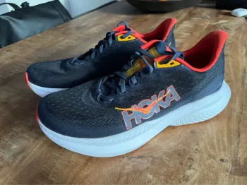 Brugt Hoka Mach 6 Running Shoes