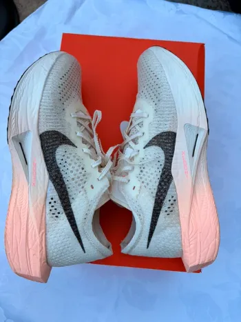 Brugt Nike Vaporfly 3 bike — billede 4 af 6
