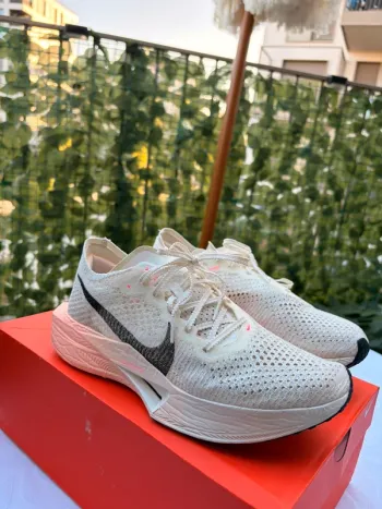 Brugt Nike Vaporfly 3 Running Shoes