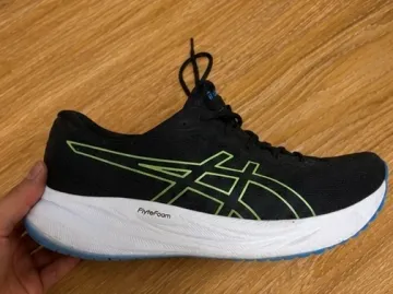 Gebrauchtes Asics Laufschuhe Running Shoes