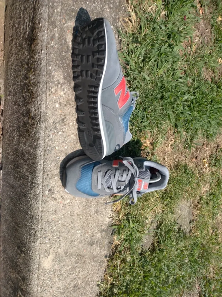 Scarpa New Balance ginnastica bike usato — immagine 6 di 10