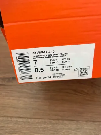 Maestro Nike Air Winflo 10 bike usato — immagine 8 di 8