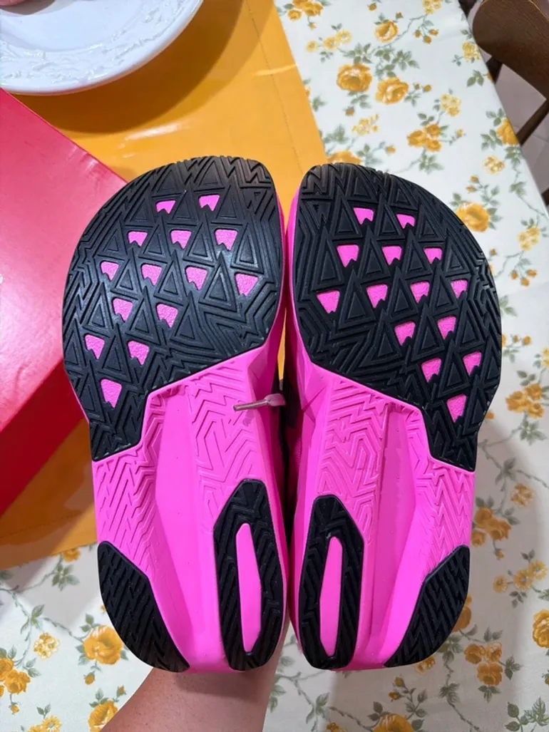 New Balance Rebel v5 bike usato — immagine 7 di 8