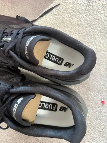 New Balance FuelCell Rebel bike usato — immagine 5 di 6