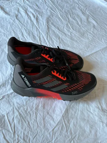 Adidas Terrex Agravic Flow 2 Running Shoes usato