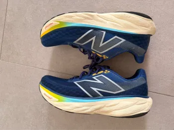 New Balance Fresh Foam X 1080 v14 bike usato — immagine 8 di 8
