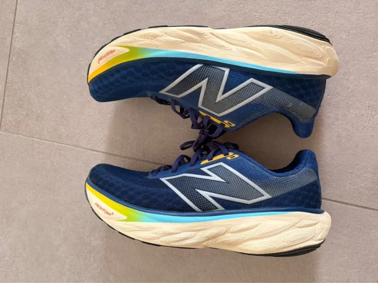 New Balance Fresh Foam X 1080 v14 bike usato — immagine 8 di 8