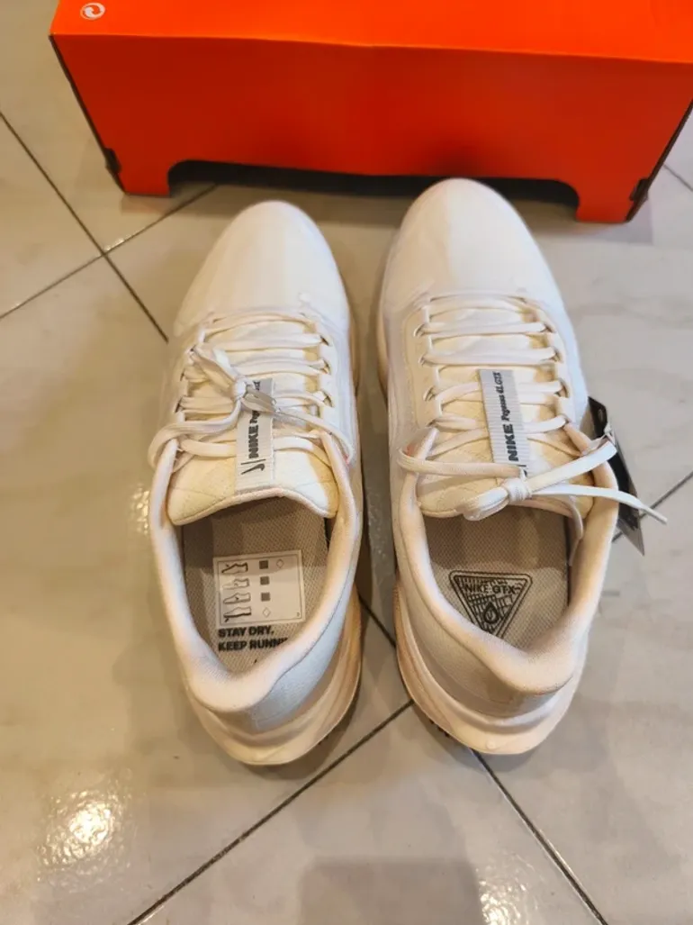 Pegasus Air Zoom 41 Gore-Tex bike usato — immagine 6 di 8