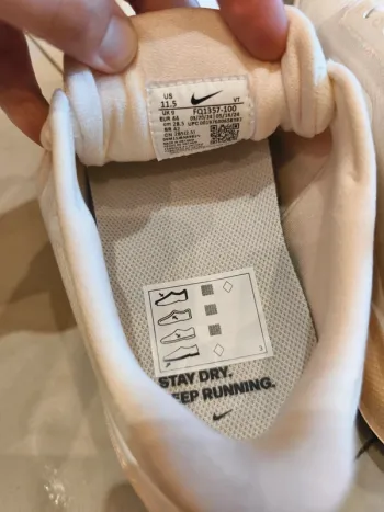 Pegasus Air Zoom 41 Gore-Tex bike usato — immagine 7 di 8