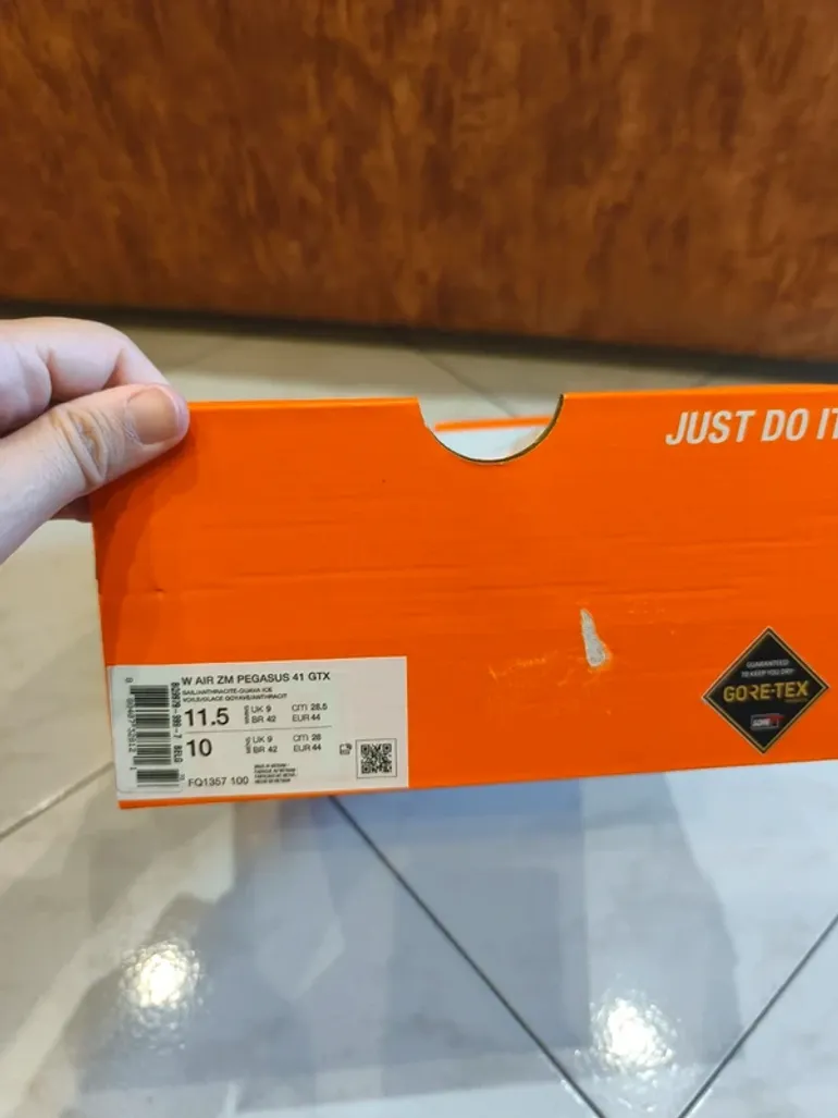 Pegasus Air Zoom 41 Gore-Tex bike usato — immagine 8 di 8
