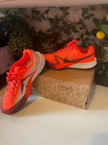 Nike Terra Kiger 10 Running Shoes usato