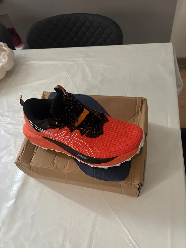 Asics Running Shoes bike usato — immagine 5 di 6
