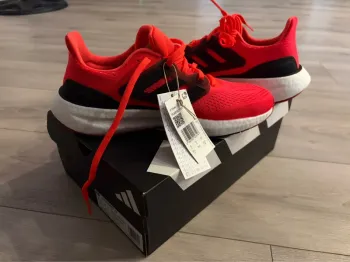 Adidas Pureboost 23 Running Shoes usato