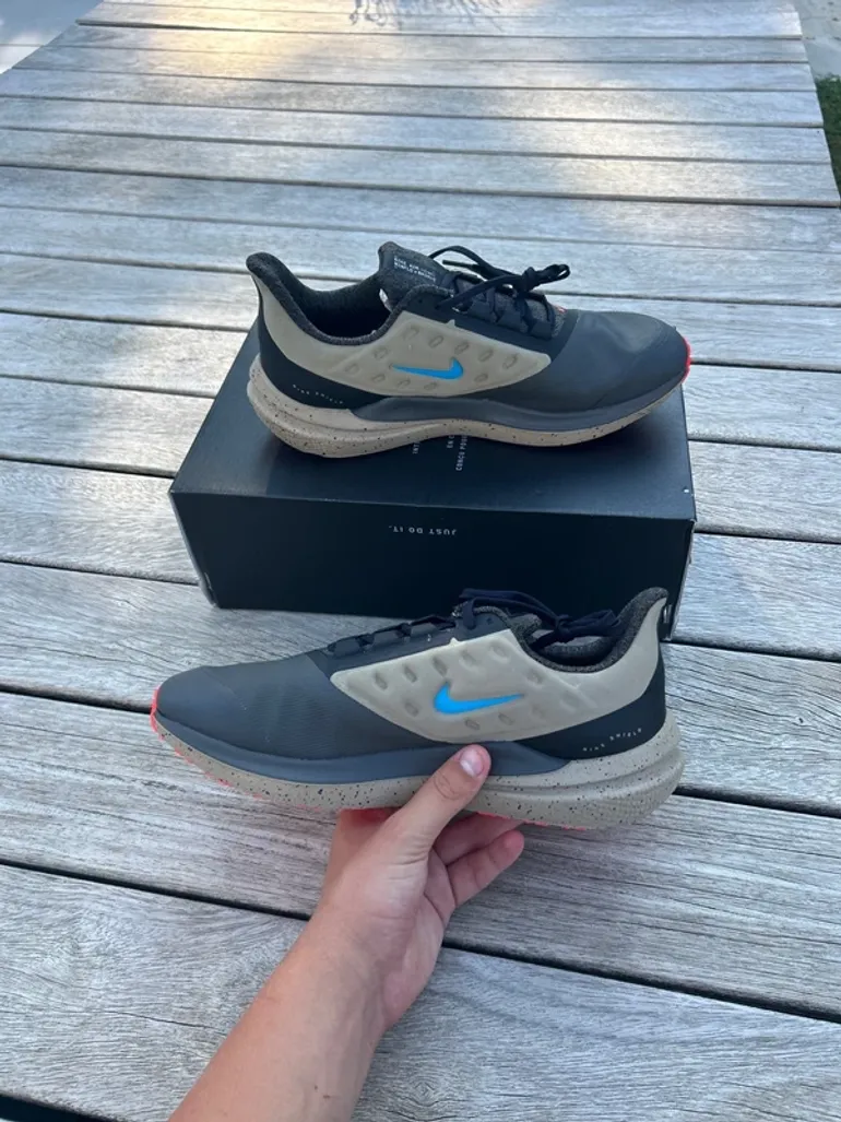 Použité Nike Shield bike — obrázek 3 z 9