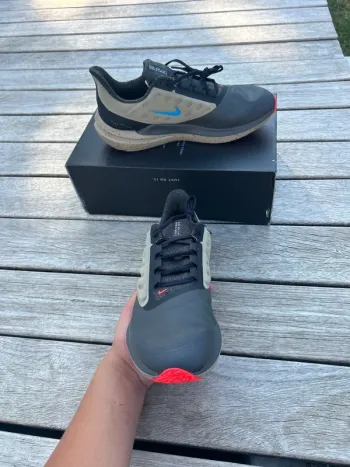 Použité Nike Shield bike — obrázek 5 z 9