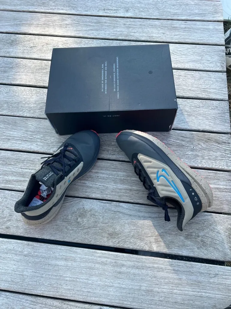 Použité Nike Shield bike — obrázek 2 z 9