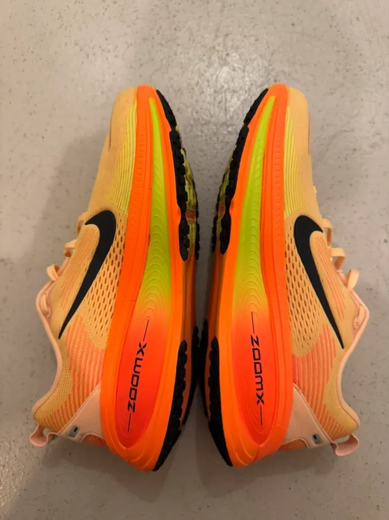Used Nike Vomero 18 bike — image 12 of 15