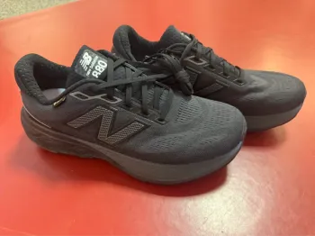 New Balance 880 Running Shoes usato