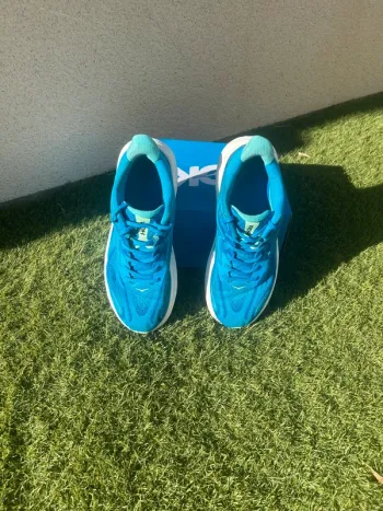 Used Hoka Clifton 10 bike — image 3 of 6