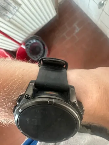 Käytetty Garmin Fenix 8 Solar Sapphire bike — kuva 6 / 6