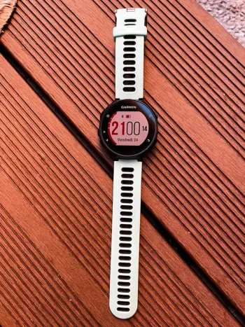 Garmin Forerunner 235 Electronics usato