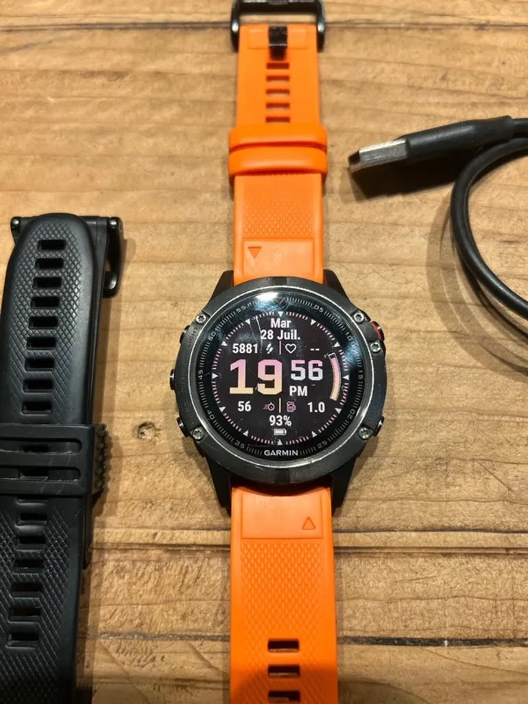 Used Garmin fenix 5 bike — image 2 of 5