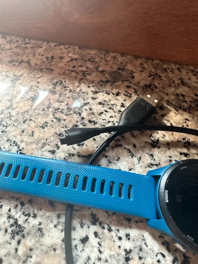 Used Garmin Forerunner 255 bike — image 3 of 4