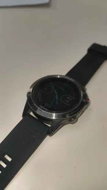 Garmin Fenix 5 bike d'occasion — image 2 sur 6