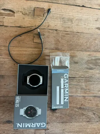 Used Garmin Venu 2S Electronics