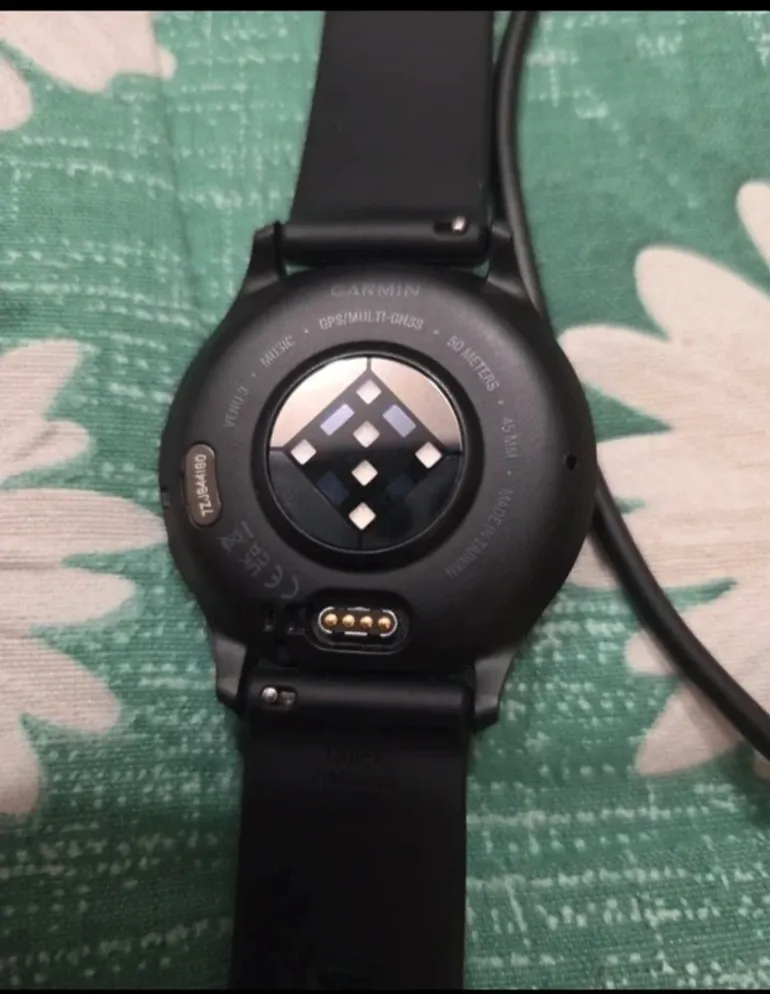 Used Garmin Venu 3 bike — image 6 of 6