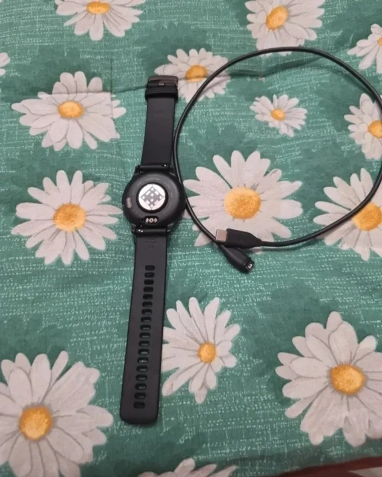 Used Garmin Venu 3 bike — image 5 of 6