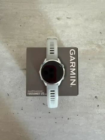 Brugt Garmin Forerunner 570 Electronics