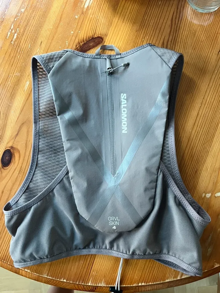 Brugt Salomon Gilet d'hydratation 4l bike — billede 2 af 10