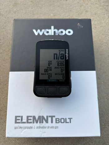 Wahoo ELEMNT BOLT v2 GPS Bike Computer Cycling Accessories usato