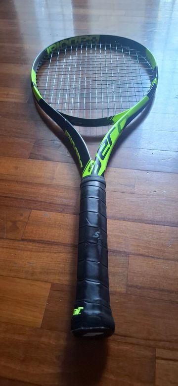 Used Babolat Tennis Racket bike — image 2 of 3