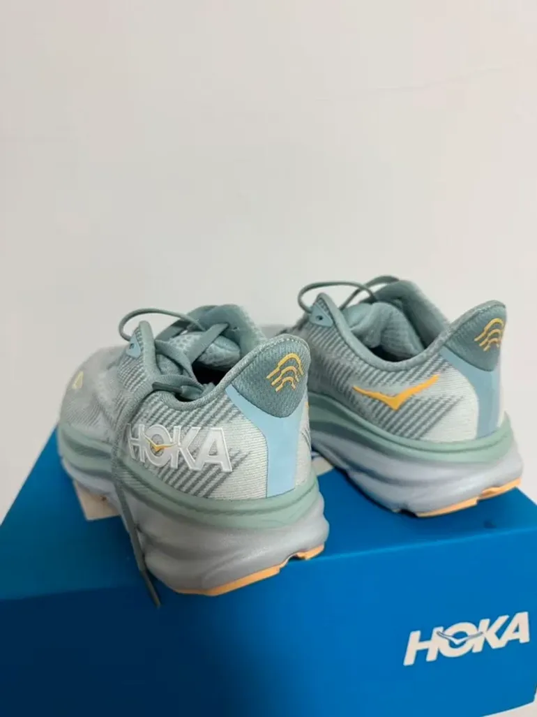 Gebrauchtes Hoka running shoes size 38 bike — Bild 3 von 5