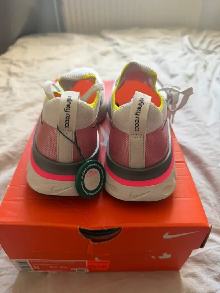 Gebrauchtes Nike React Infinity Run bike — Bild 2 von 7
