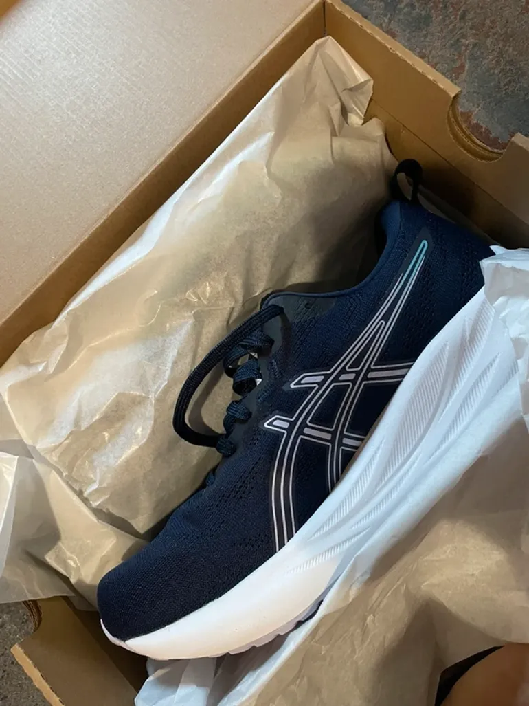 Gebrauchtes Asics Running Shoes bike — Bild 6 von 8