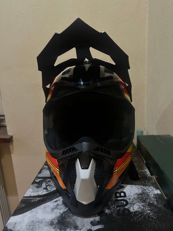 Tweedehands ls2 Helmet 2025 bike — afbeelding 6 van 6