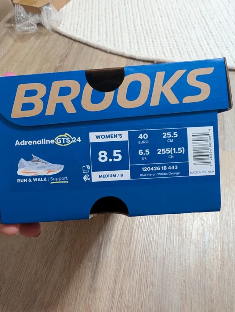 Used Brooks Adrenaline GTS24 bike — image 2 of 2