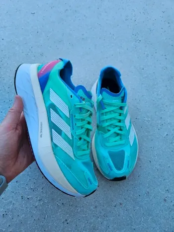 Used Adidas adizero Boston 11 Running Shoes