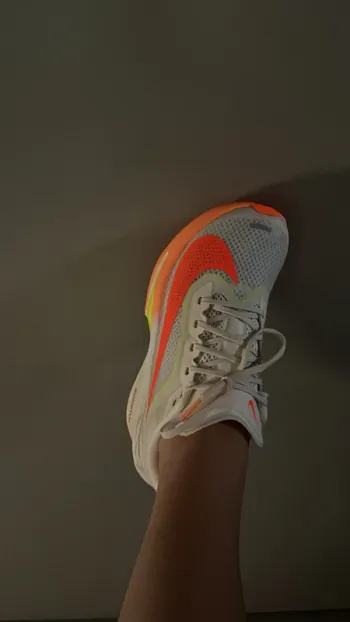 Nike W Zoom Fly 6 bike usato — immagine 2 di 4