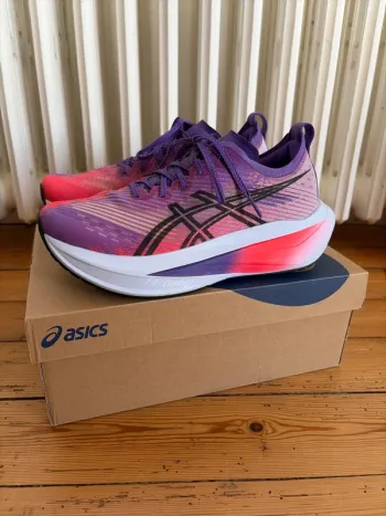 Used Asics Megablast bike — image 3 of 9