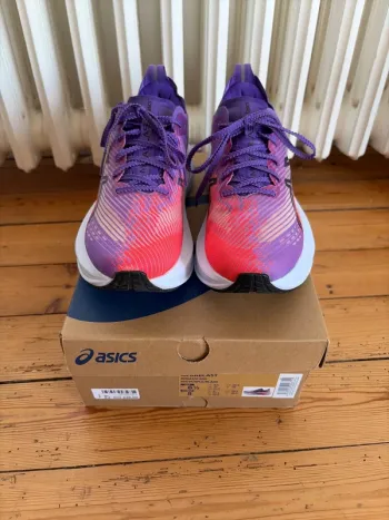 Used Asics Megablast Running Shoes