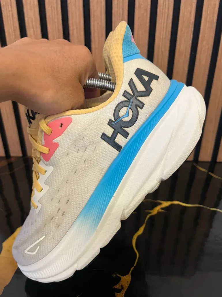 Hoka Clifton 9 bike de segunda mano — imagen 10 de 15